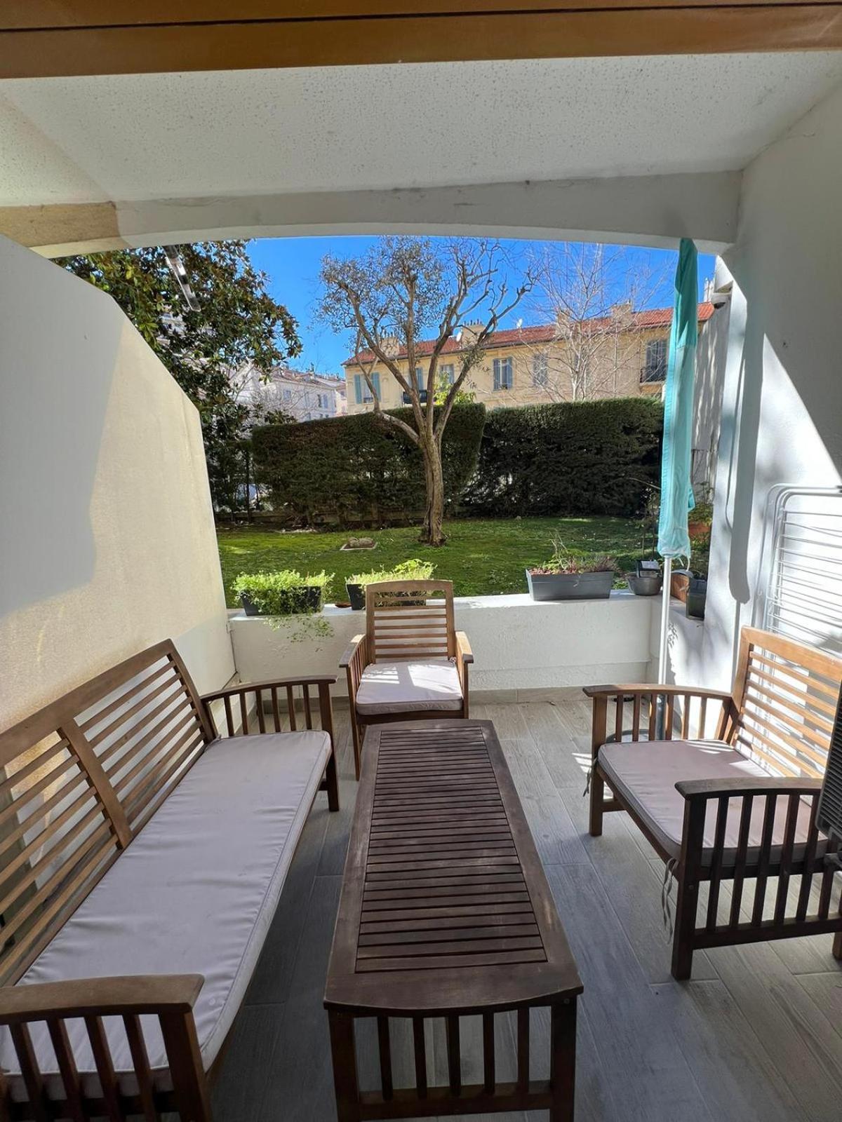 Superbe Studio Terrasse Centre Ville Et Plages A Pieds Κάννες Εξωτερικό φωτογραφία