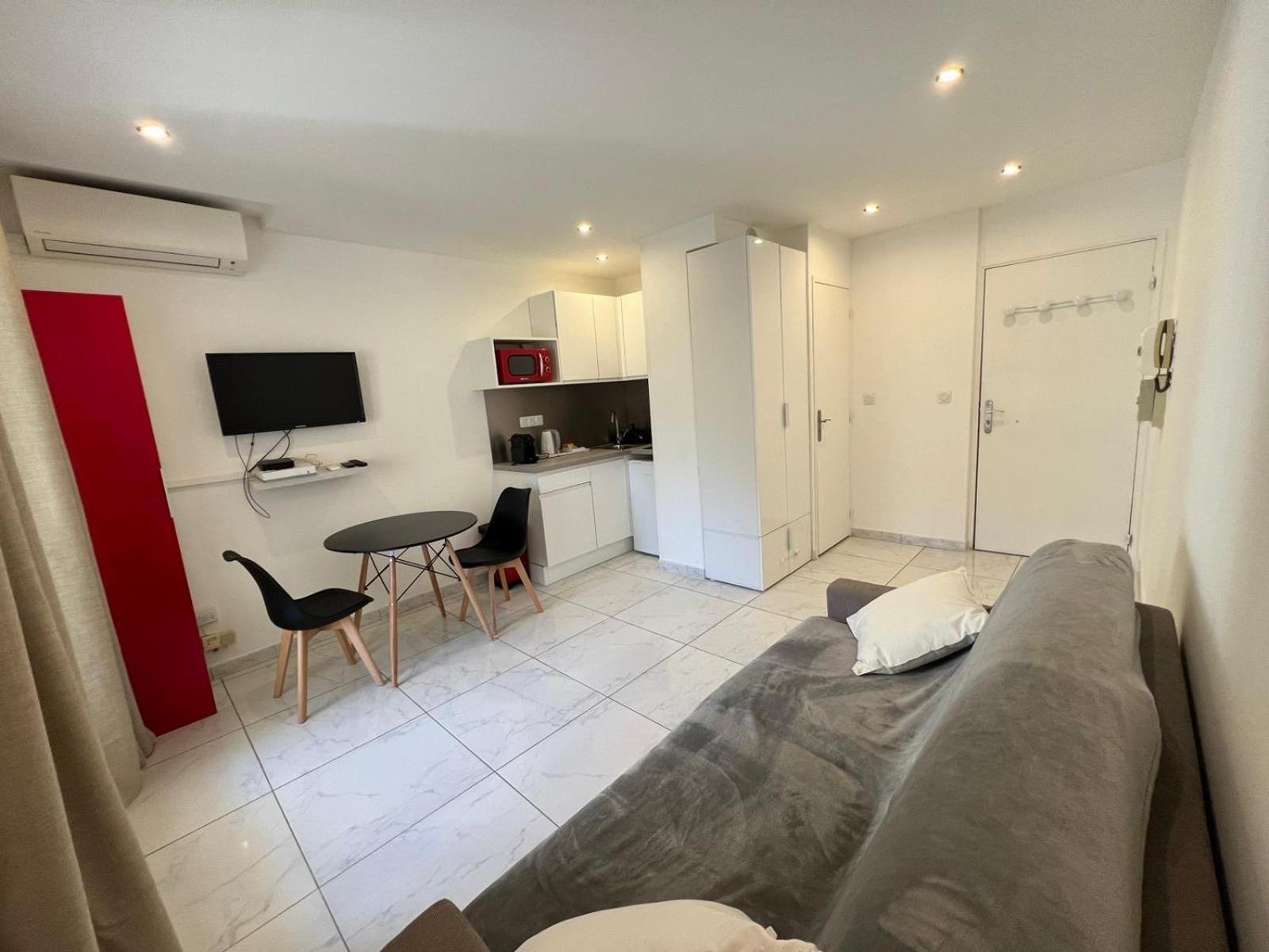 Superbe Studio Terrasse Centre Ville Et Plages A Pieds Κάννες Εξωτερικό φωτογραφία